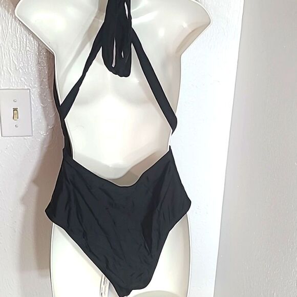 Cupshe One-piece Bathing Suit, Black, Size Medium, NWOT - Picture 5 of 10